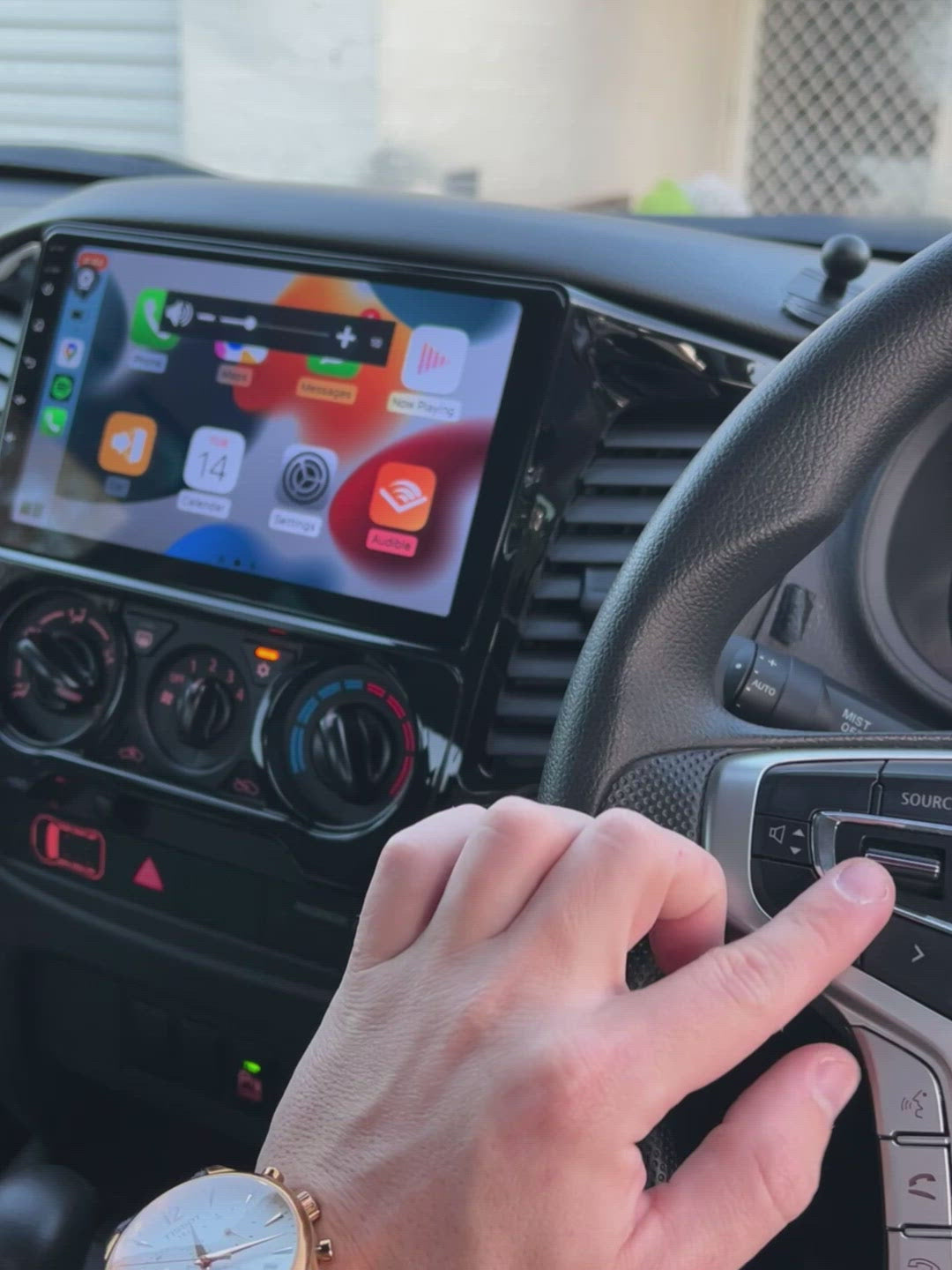 Mitsubishi Triton 2016-2022 - Premium Head Unit Upgrade Kit: Radio Infotainment System with Wired & Wireless Apple CarPlay and Android Auto Compatibility